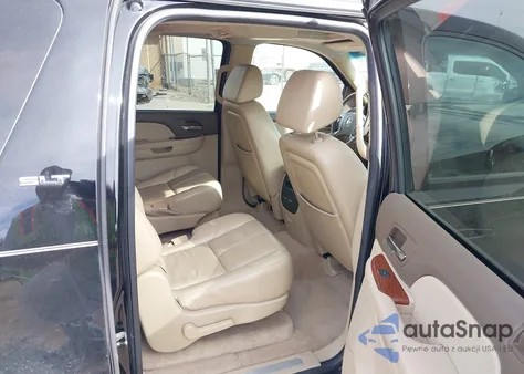 2007 GMC Yukon Xl 1500 Slt z USA, uszkodzony, nr VIN 1GKFC16017R190027